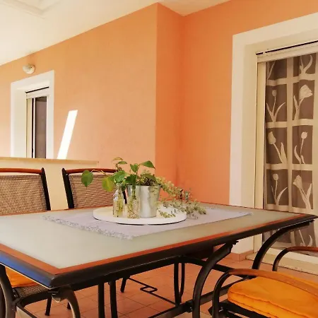 Holihome_c&c Sunrise House * Tortoreto